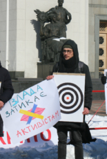 Громадськість вимагає невідкладно скасувати е-декларування для активістів та експертів