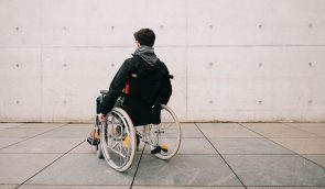 Правозахисники закликали ЦВК спростити доступ людей з інвалідністю до тимчасової зміни місця голосування