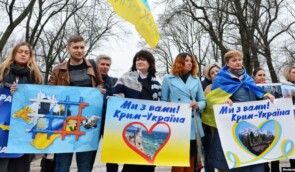 “Украине прежде всего нужны люди, а не территории”: новый опрос об отношении украинцев к жителям Крыма и Донбасса