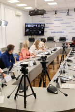 Як правоохоронці реагують на злочини проти активістів – круглий стіл із правозахисниками