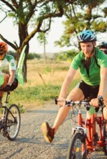 Майже 400 км на велосипедах-тандемах проїдуть незрячі та зрячі велосипедисти заради прав людини