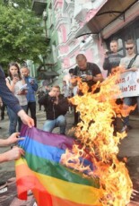 Ультраправі дедалі частіше нападають на ЛГБТ-активістів в Україні, бо поліція не реагує