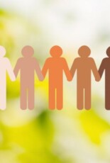 Гей, а не гомосексуаліст: в Україні з’явився довідник, який вчить толерантності