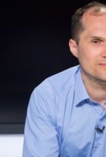 Медіарух вважає неприпустимим тиск держорганів на журналіста Юрія Бутусова