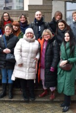 Горіти не згораючи: як команда ZMINA навчалася самозарадності та запобігала вигоранню