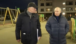 “Вдячні Путіну”: чи є колаборантами люди, які зустрічали очільника РФ в Маріуполі?