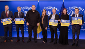 Members of the European Parliament showed solidarity by writing 150 letters to Ukrainian political prisoners