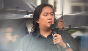 Investigate and fully prosecute the perpetrators of the acid attack against Andrie Yunus in Indonesia